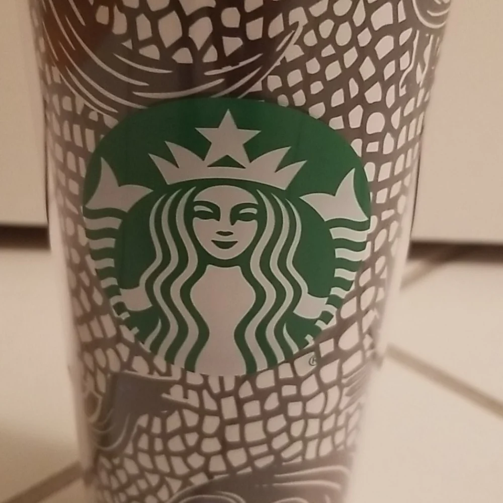 New! STARBUCKS Glow in the Dark Tumbler